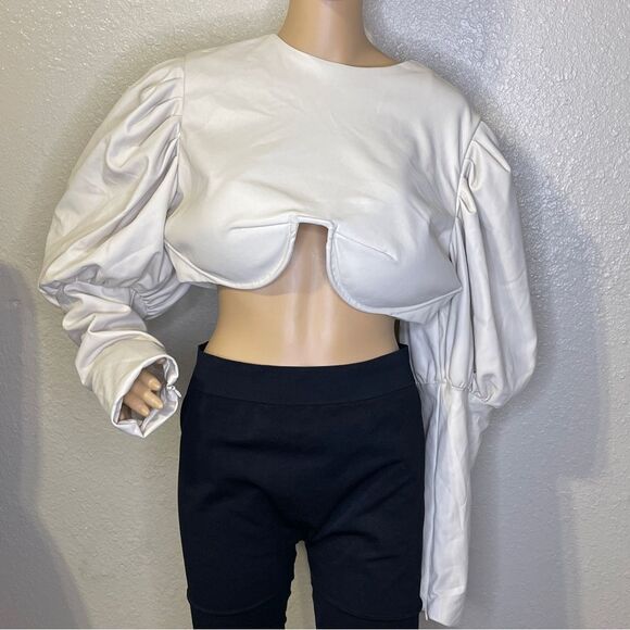 NWT The Brand Label Cropped Top Puffy Sleeve Blouse Cream Color Size XXL - Picture 9 of 16